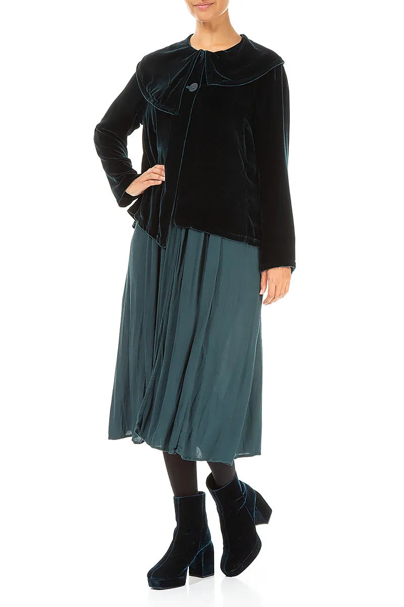 Veste en velours de soie à col asymétrique et motif paon