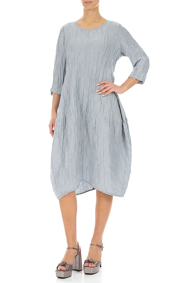 Ballongeknittertes silbergraues Seidenleinenkleid