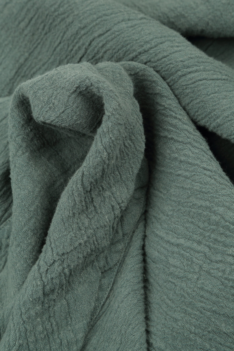 Jacke aus Salbei-Leinen-Viskose mit vorderer Knopfleiste