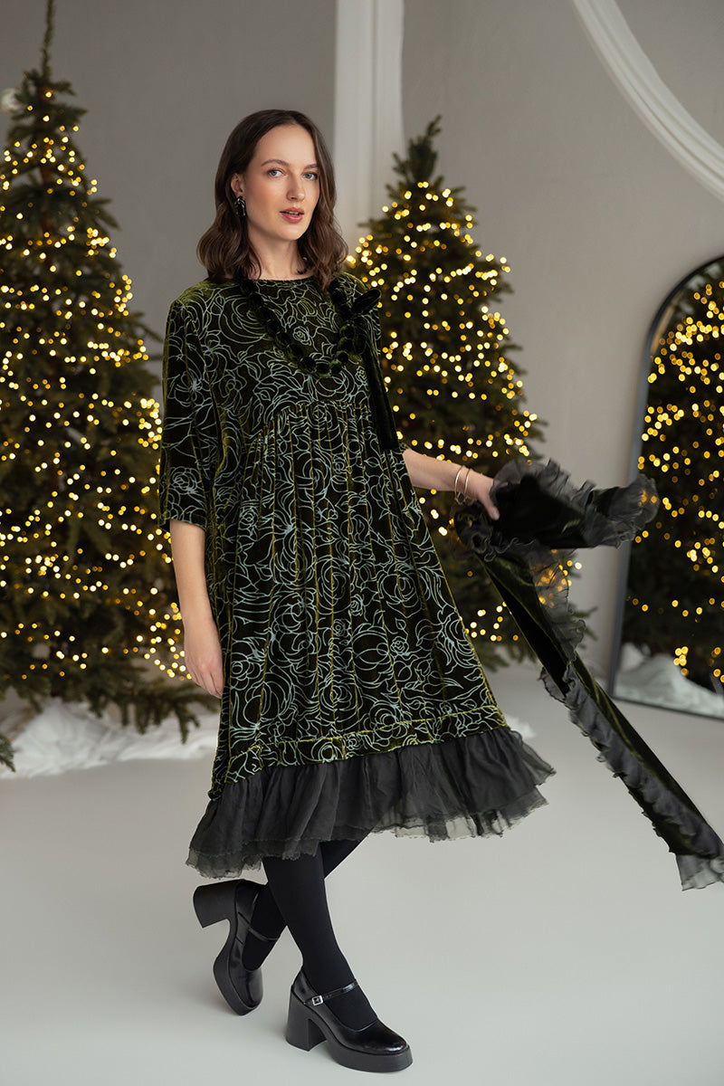 Devoré Roses Forest Mist Silk Velvet Scarf