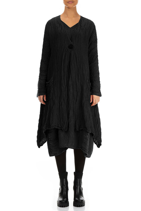 Schwarze Crinkle-Seidenjacke mit abgesenktem Saum