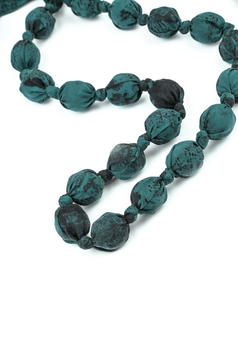 Emerald Alabaster Silk Cotton Bead Necklace 5