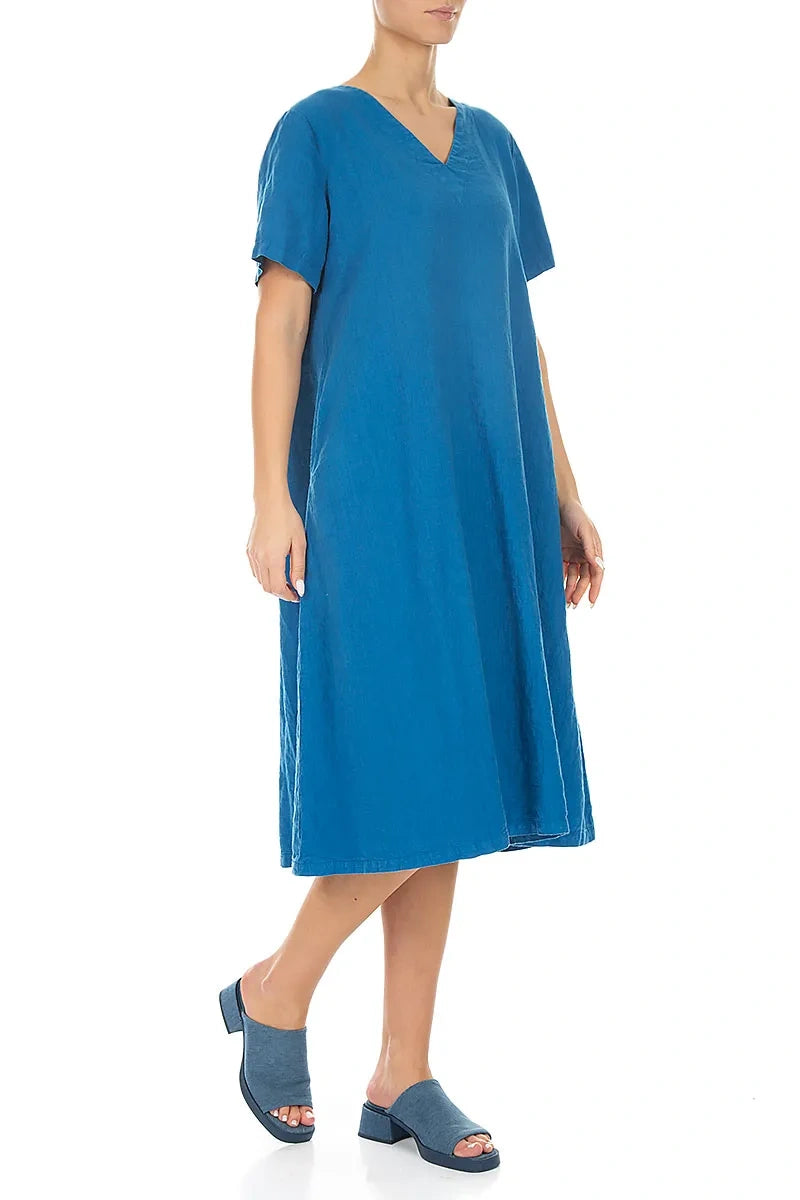 Ausgestelltes V-Ausschnitt-Leinenkleid in Kobaltblau