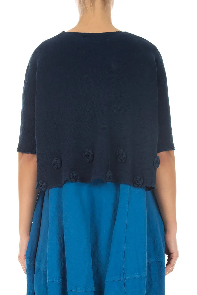 Pull en lin bleu marine orné de fleurs