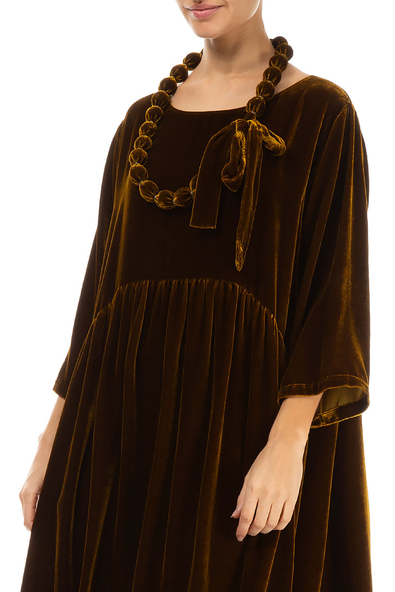 Golden Olive Silk Velvet Bead Necklace 3