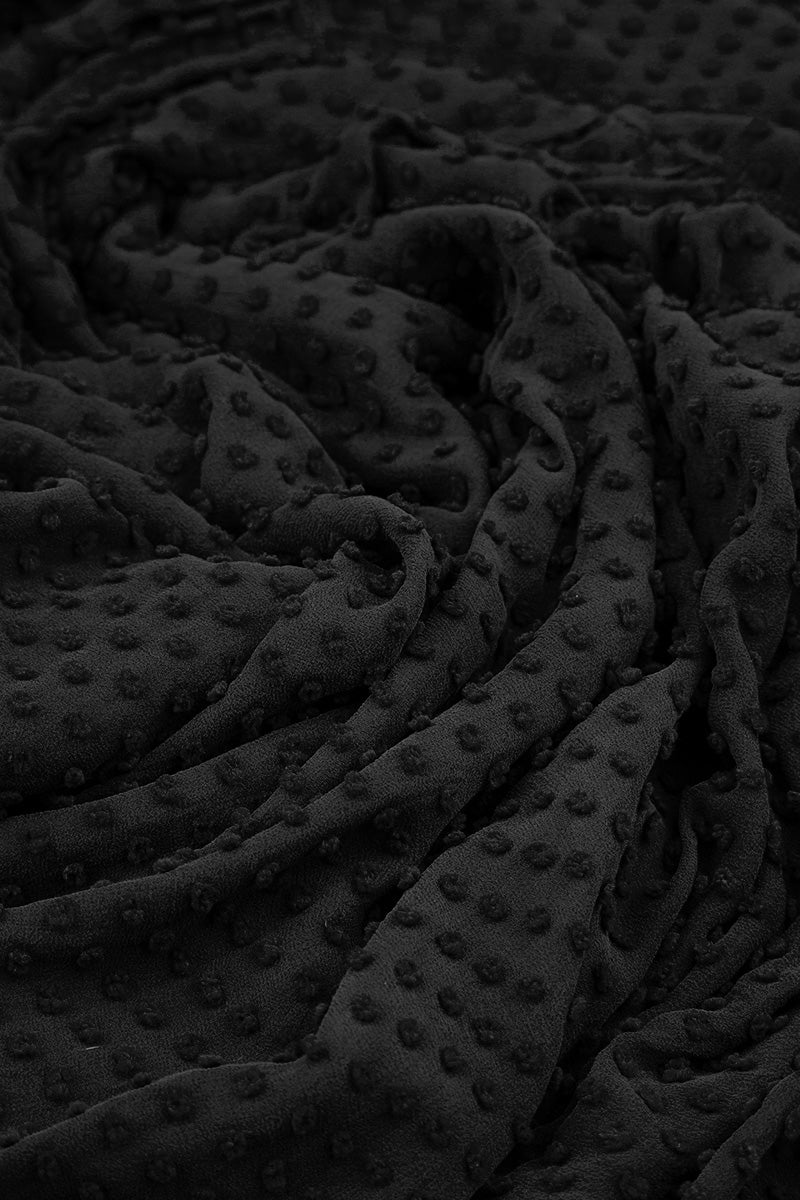 Robe en soie noire à pois superposés