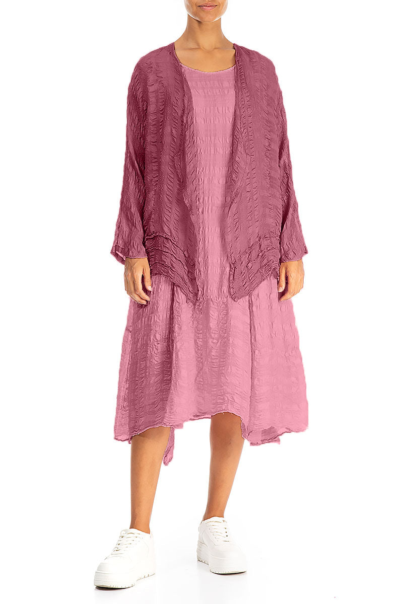 Offene Jacke aus antiker, rubinroter Seide mit Strukturmuster