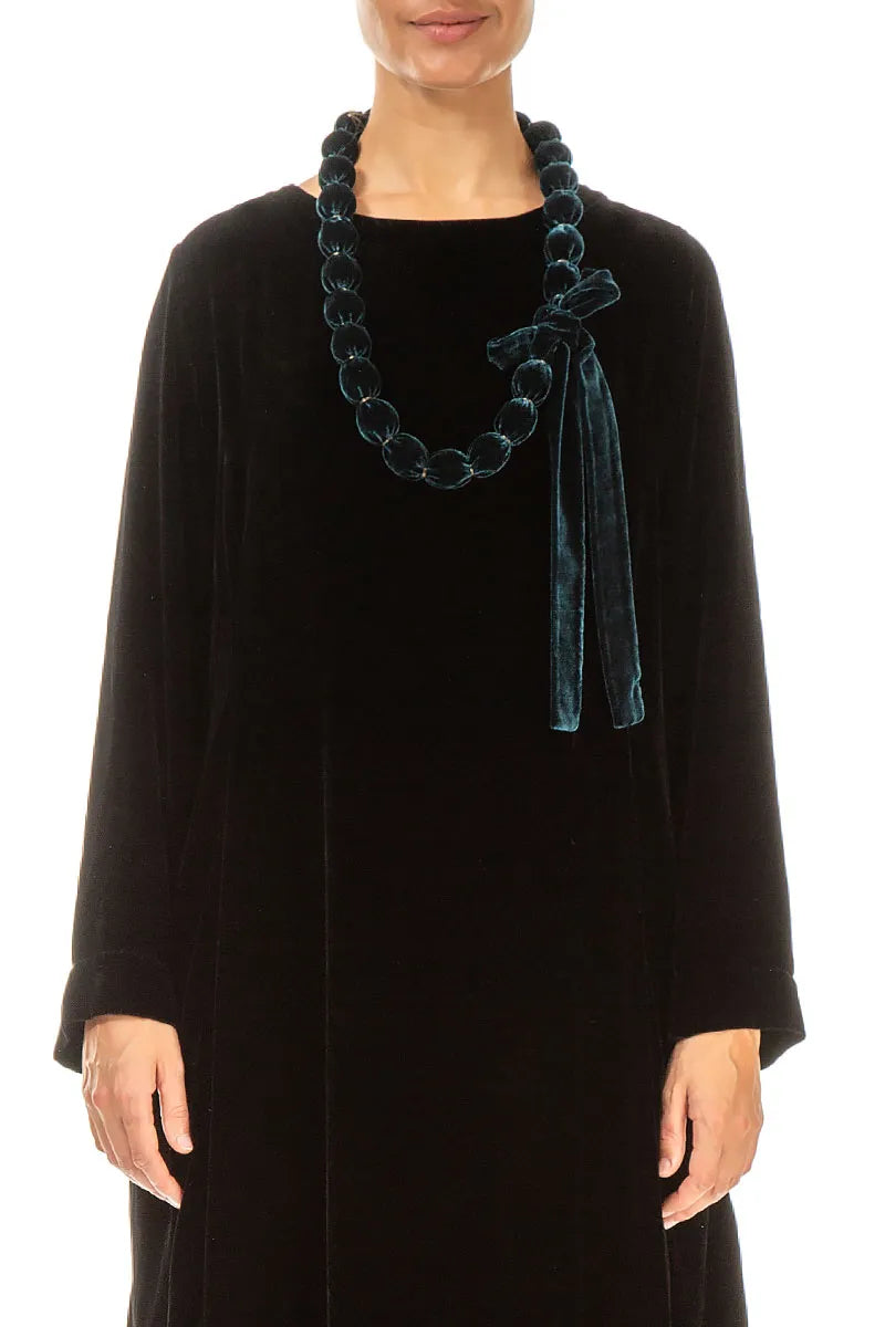 Peacock Silk Velvet Bead Necklace 1