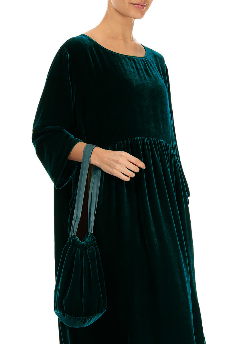 Abendhandtasche aus Pfauenseide und Samt