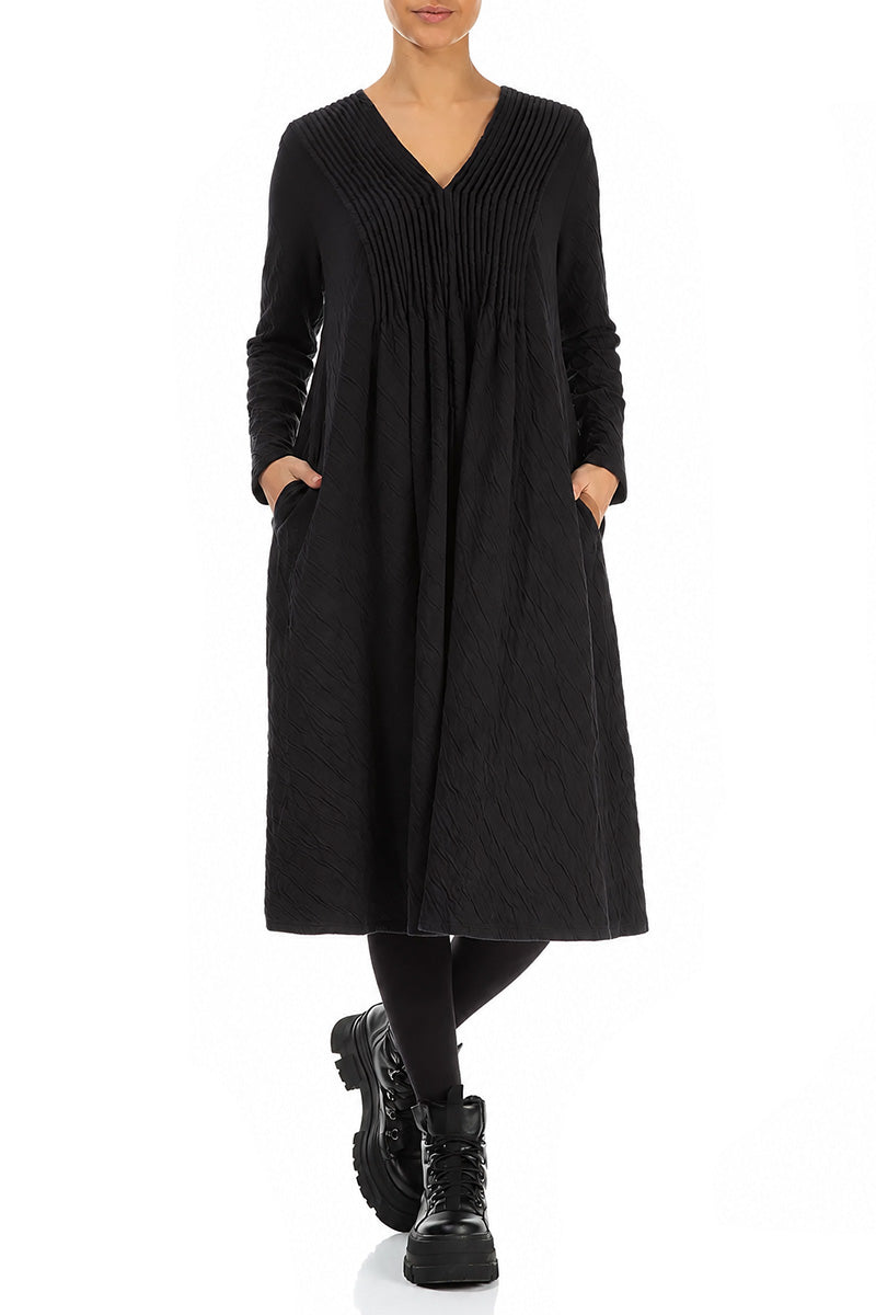Romantisches Kleid aus Baumwolle mit V-Ausschnitt und Wellenstruktur