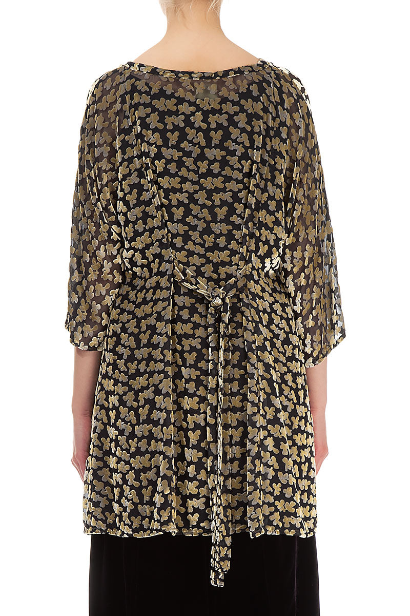 Tunique en velours de soie doré à pétales dévorés et à nouer dans le dos