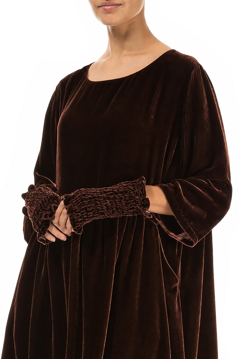 Truffle Brown Silk Velvet Wristlets 1