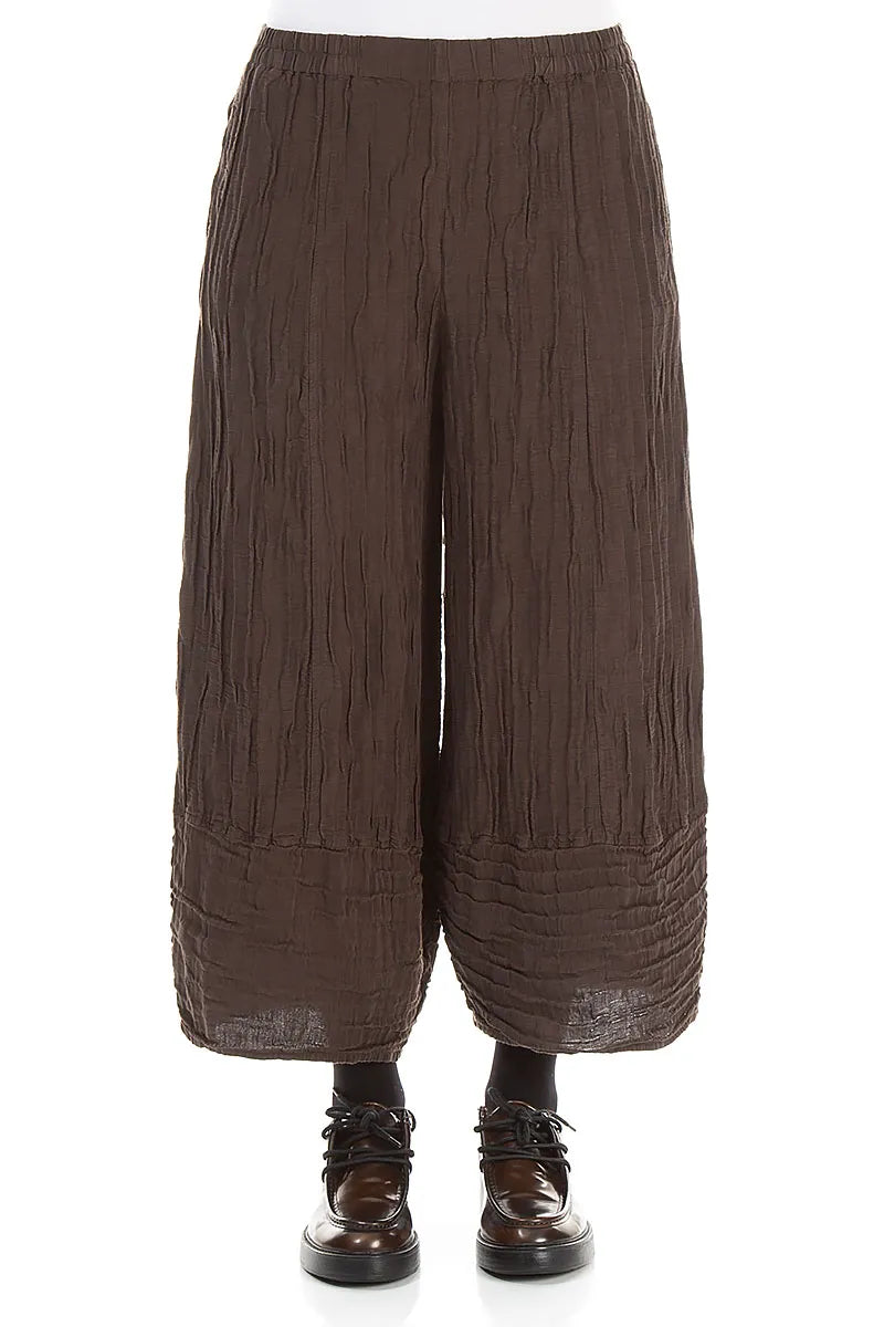 Pantalon large raccourci en Soie et Lin Froissé marron truffe