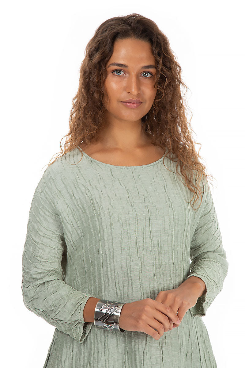 Curves Metal Cuff Bracelet 2