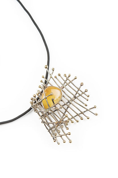 Amber Horizon Mesh Pendant Necklace