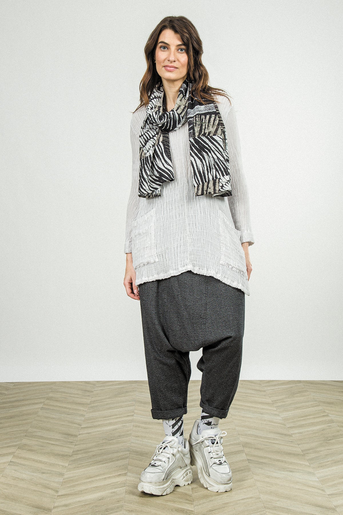 Balloon Charcoal Wool Trousers 8