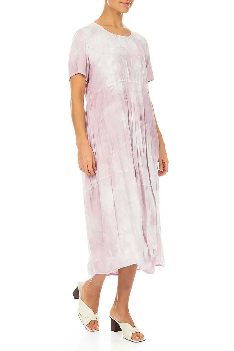 Robe en soie froissée rose à manches ballon