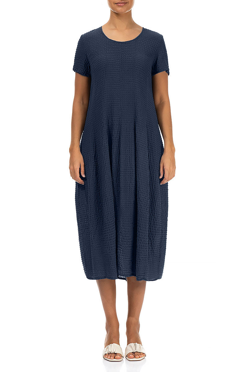 Ballonkleid aus texturierter Seide in Navy