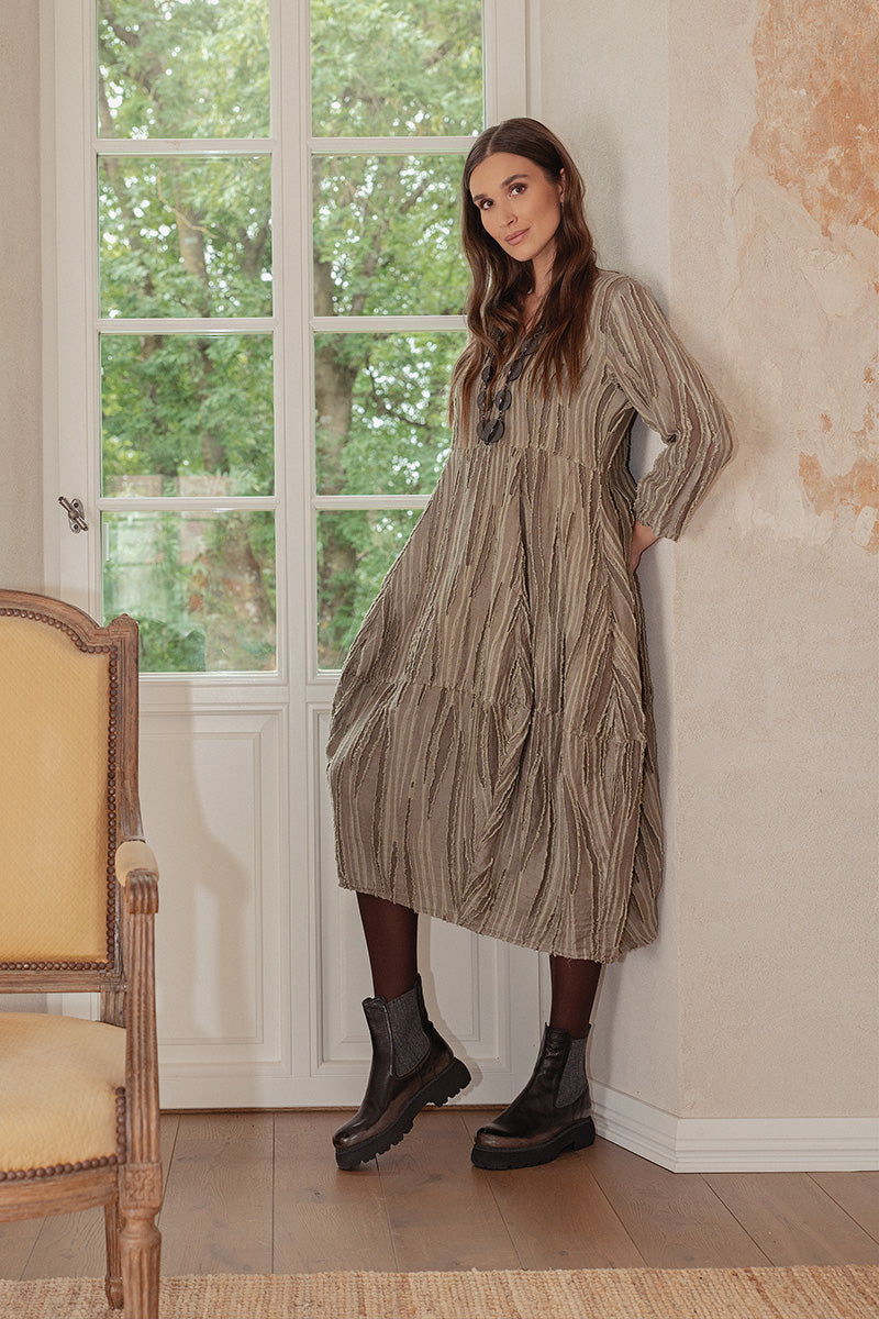 Balloon Olive Fray Weave Dress