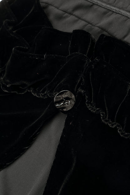 Schwarze Seidensamtweste