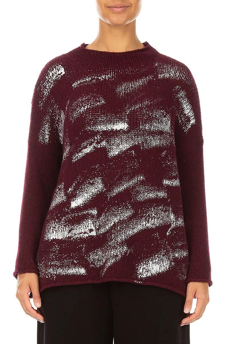 Kastiger Pullover aus tiefroter, silbermetallicfarbener Merinowolle