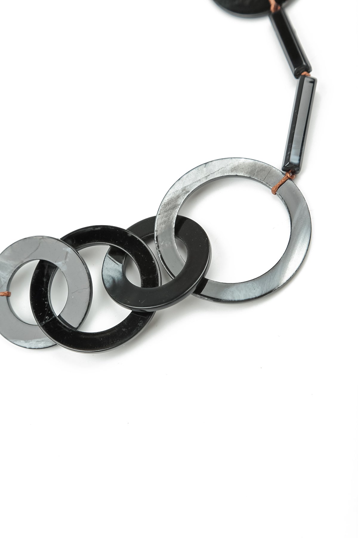 Chain Dialogue Necklace 5