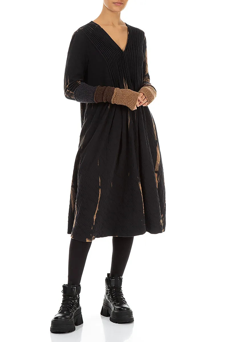 Colour Block Brown &amp; Dark Grey Wool Wristlets 2