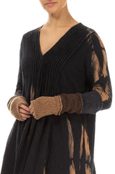 Colour Block Brown & Dark Grey Wool Wristlets 1