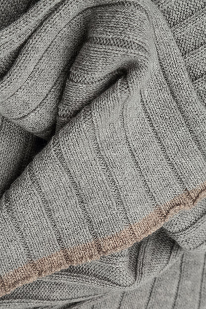 Contrast Edge Light Grey Cashmere Scarf