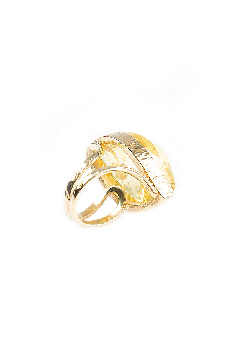 Dutchess Clear Amber Ring