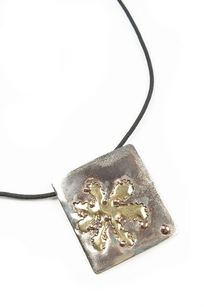 Ethereal Bloom Metal Pendant Necklace