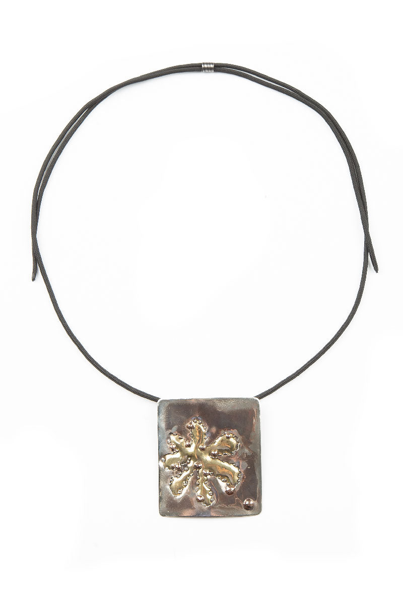 Ethereal Bloom Metal Pendant Necklace