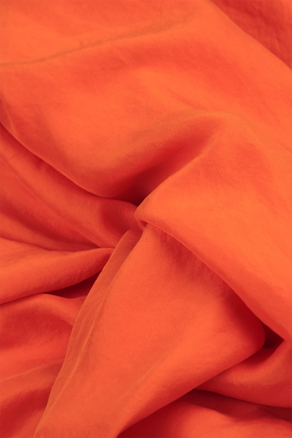 Écharpe en pure soie orange flamme
