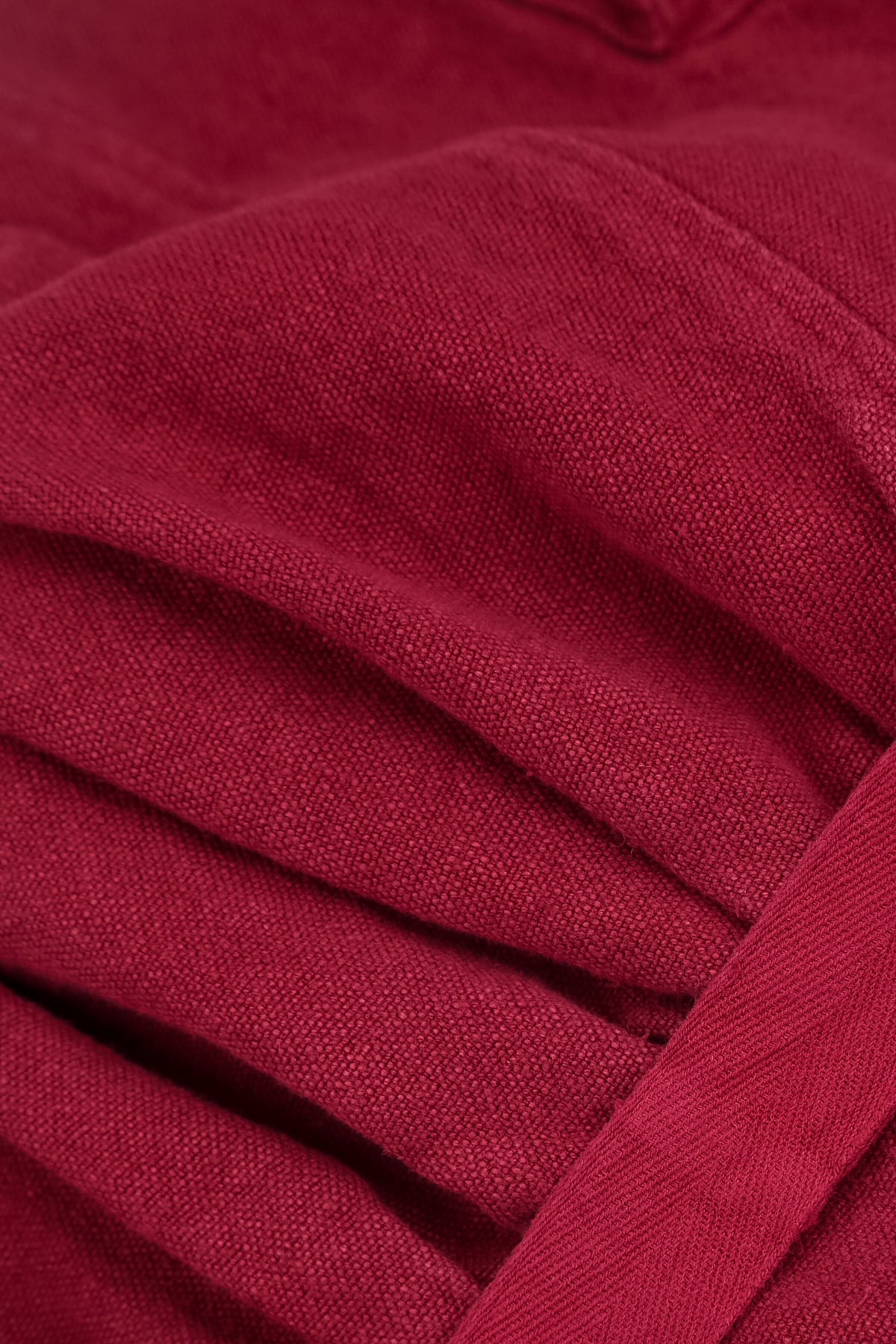 Veste Rouge rubis longue à patte de boutonnage en Lin épais