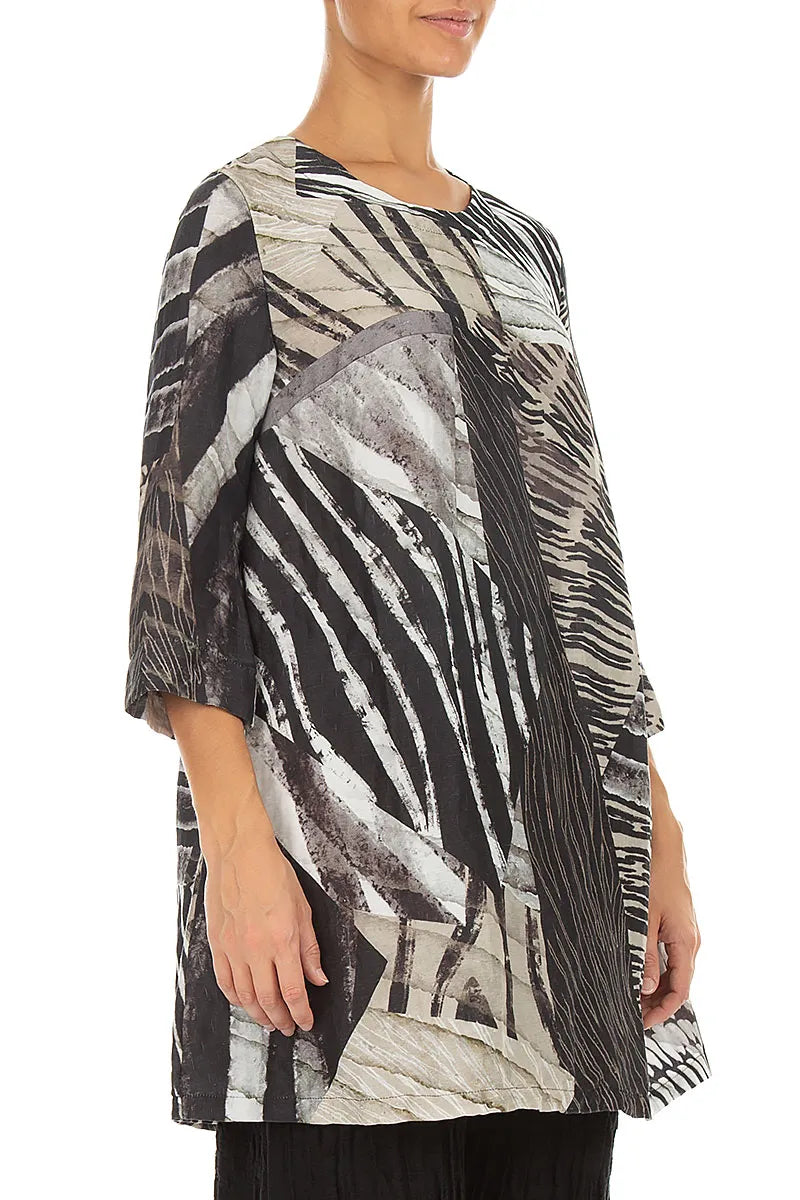 Ausgestellte Tunika aus strukturiertem Wild Ink-Seidenleinen