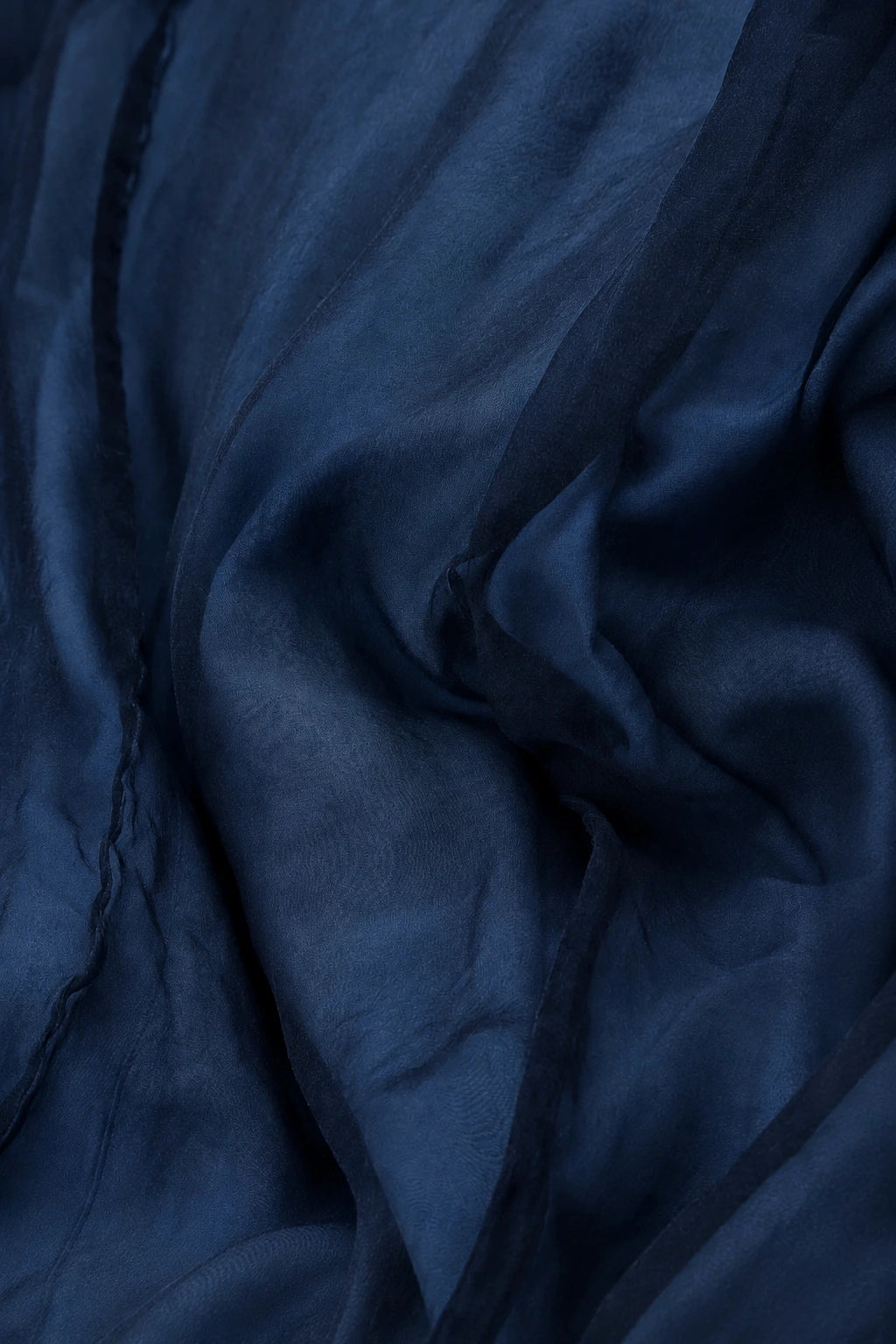 Robe fluide en mousseline de Soie bleu azur