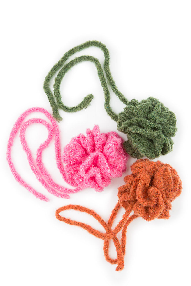 Green Orange Pink Wool Flower Choker Set