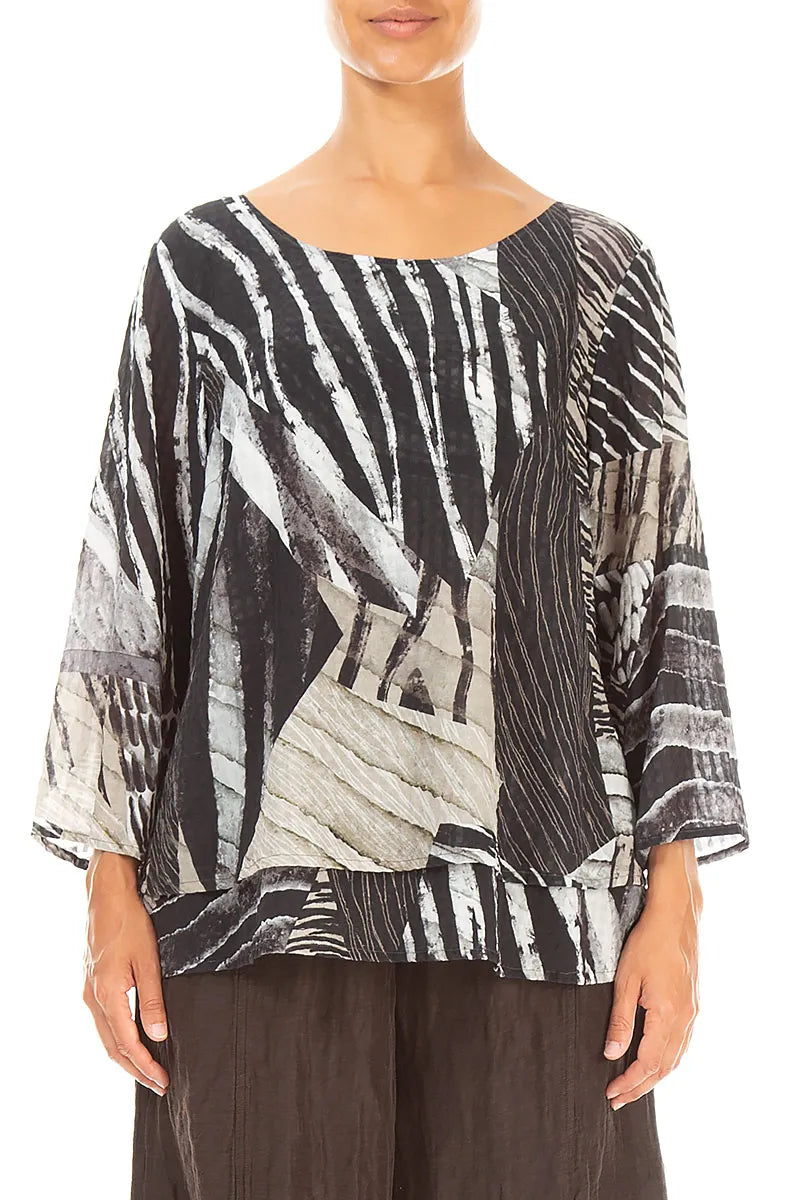 Strukturierte Bluse aus Wild Ink-Seide mit mehreren Lagen