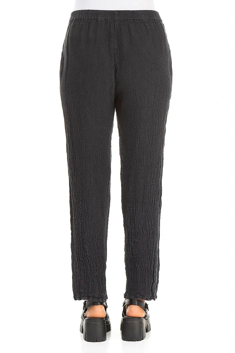 Pantalon long fuselé en lin texturé graphite