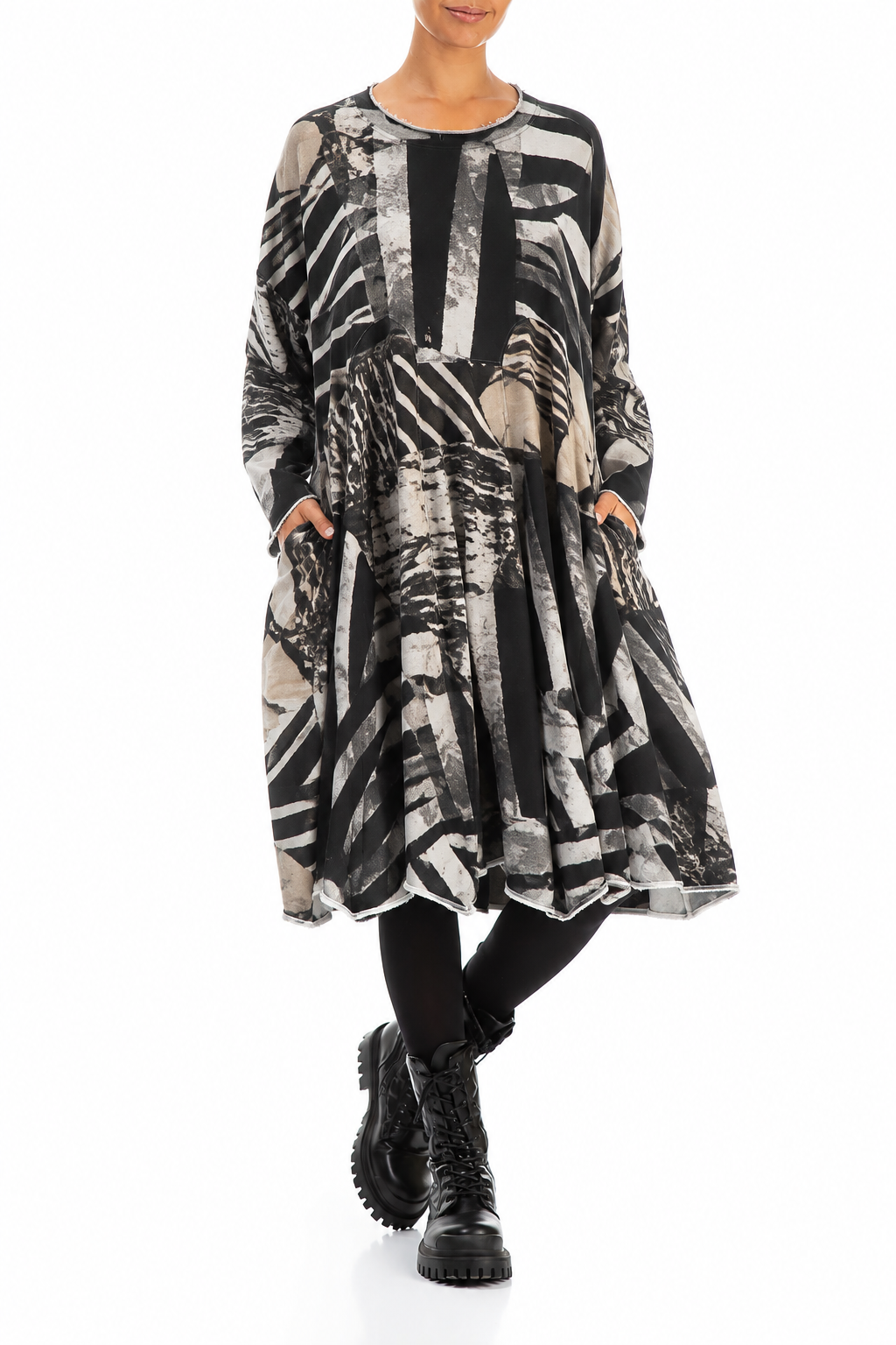 Loose Flared Wild Ink Cotton Dress 4