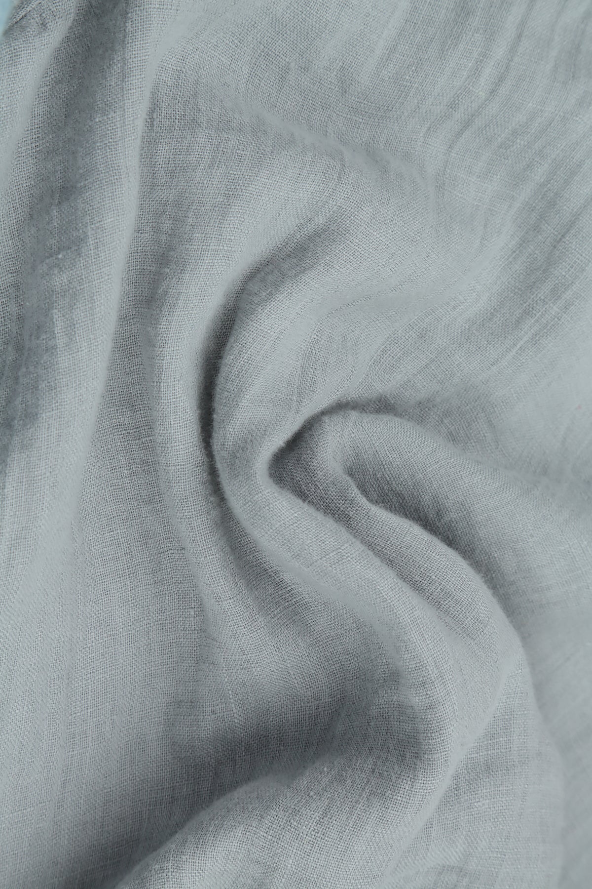 Maxikleid aus silbergrauem Leinen-Gaze