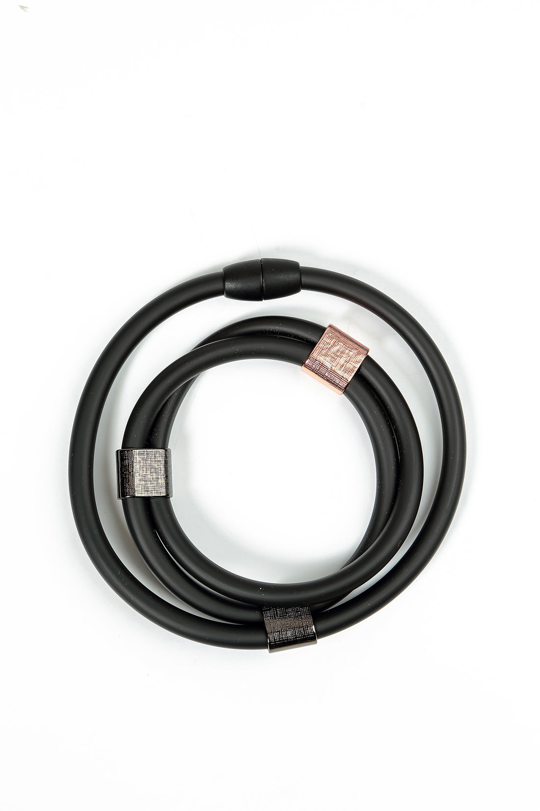 Noir Balance Black Rubber Necklace