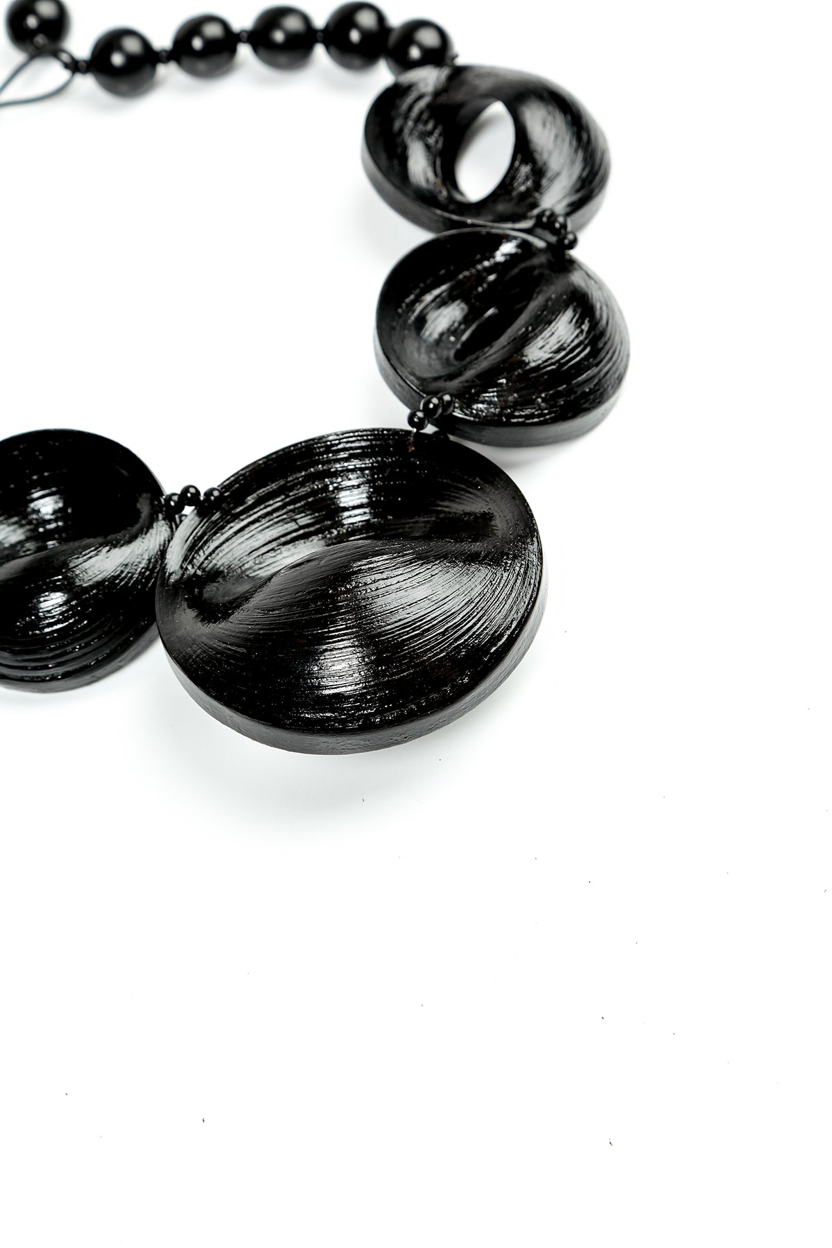 Noir Drift Bamboo Necklace