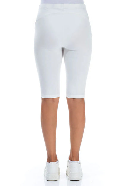 Shorts aus gebrochenem Weiß mit Stretch-Baumwolle