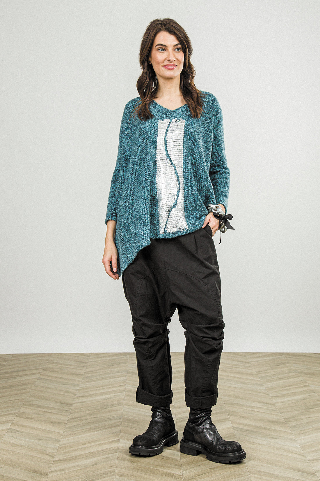 Oversized Pullover aus tief petrolfarbener, silbermetallicfarbener Mélange-Wolle
