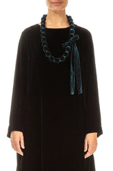Peacock Silk Velvet Bead Necklace 1
