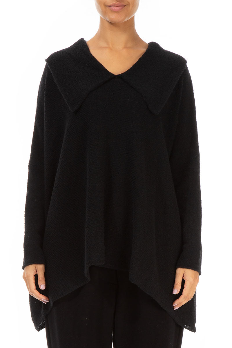 Relaxed Collar Black Wool Sweater