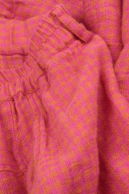 Hosen aus Leinen-Mischgewebe in Rosa-Orange-Karos zum Umschlagen