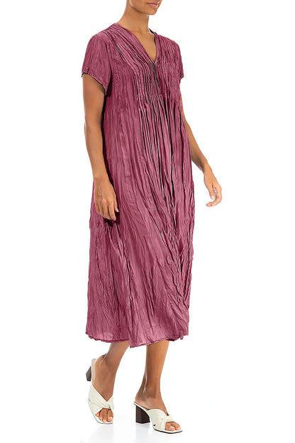 Robe romantique en pure soie froissée, ornée de rubis anciens