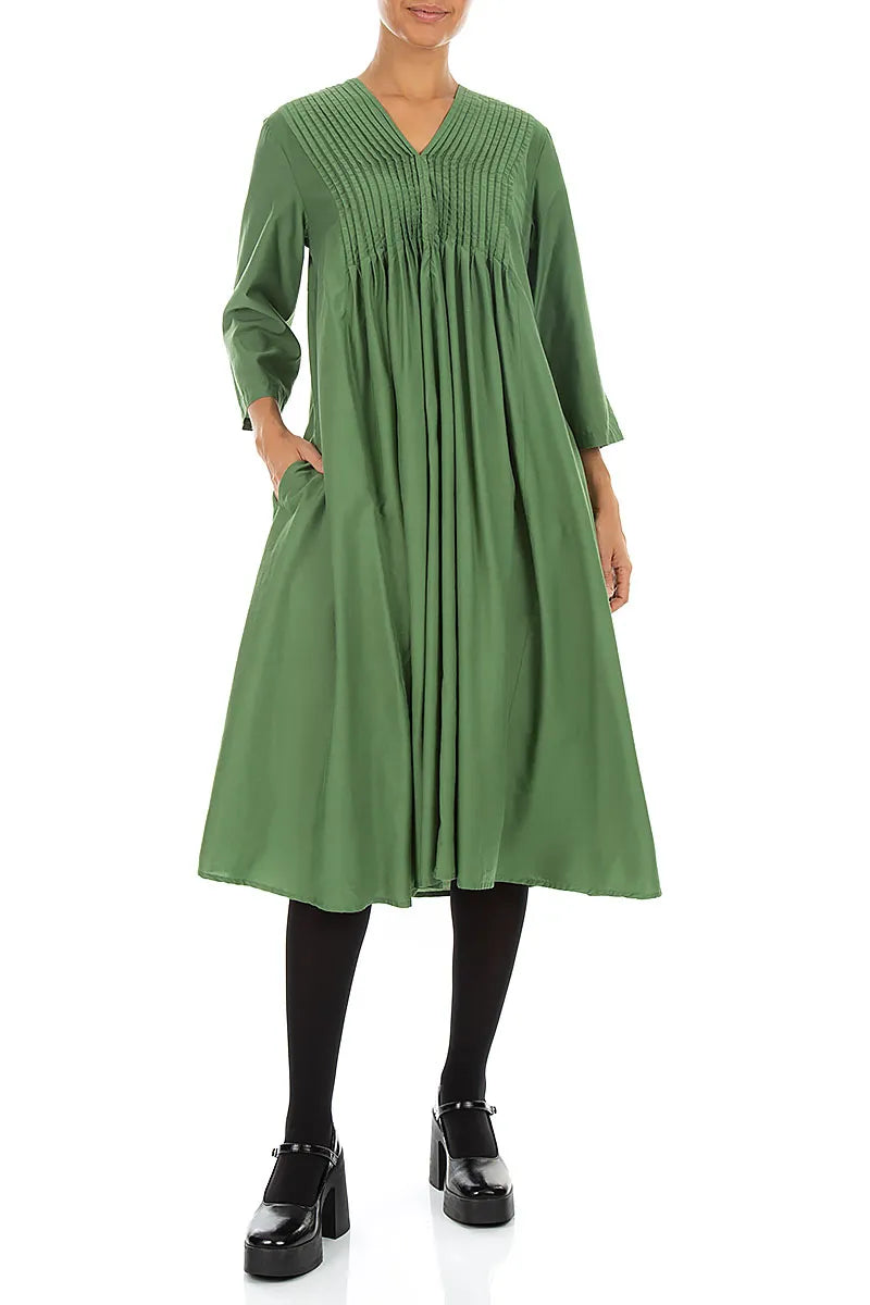 Robe romantique à plis nervurés en soie et Bambou vert trèfle